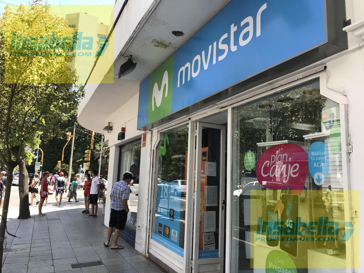 Foto de Excelente local en alquiler sobre calle Rivadavia // Planta Baja Planta, imagen 2