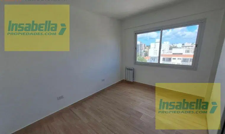 Departamento en Plaza Mitre 8