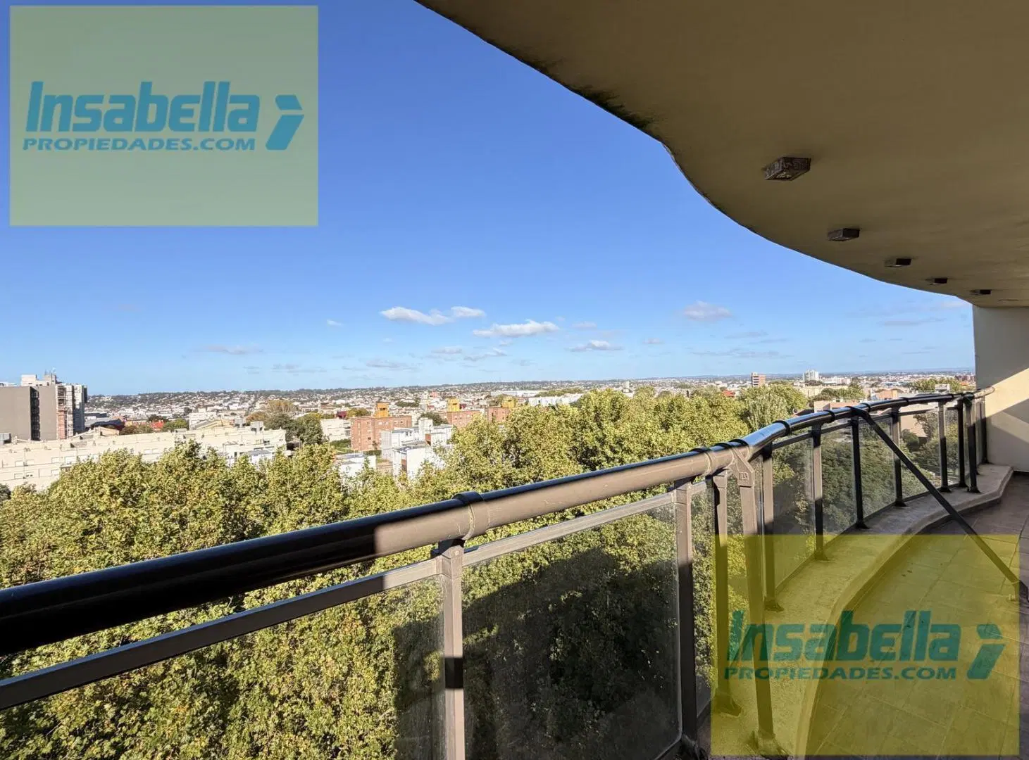 Departamento en San Carlos 1