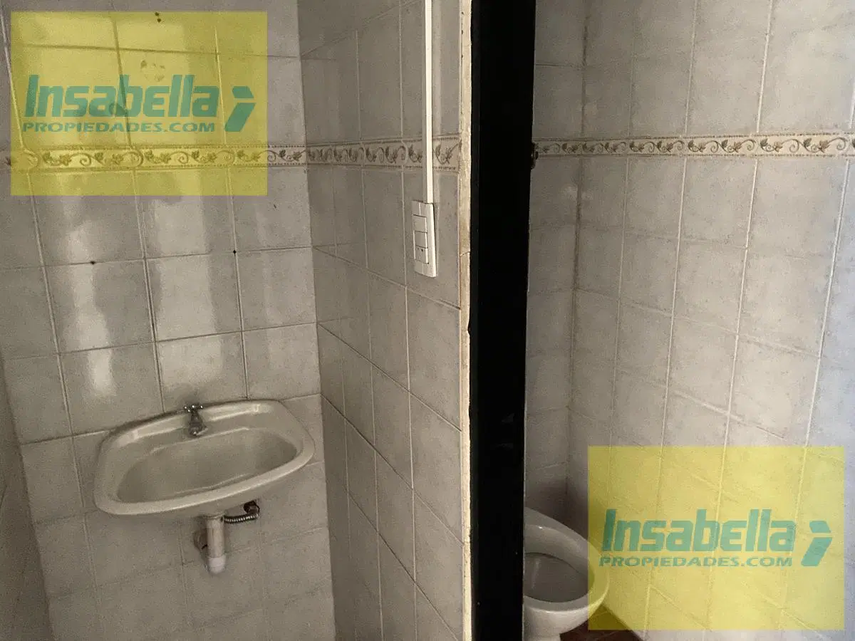Local - San Juan - Frente: 7 // Fondo: 15 - Sup. Total: 105 m² 1