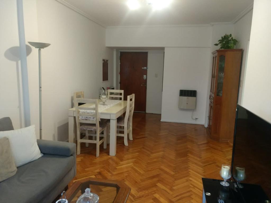 Belgrano Nuñez 2400 C/cochera y Baulera. con Renta. 3