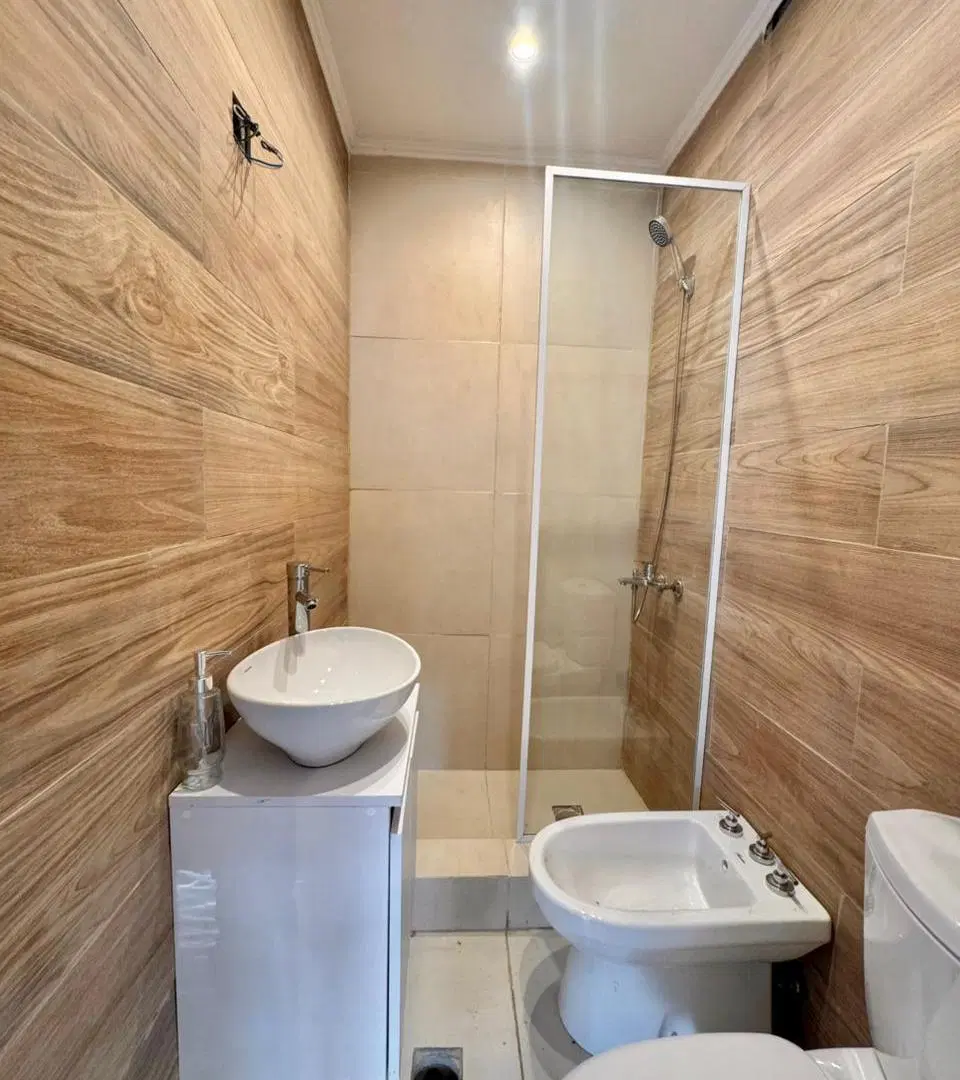 VENTA MONOAMBIENTE-  A LA CALLE - AV. COLON 1800 7