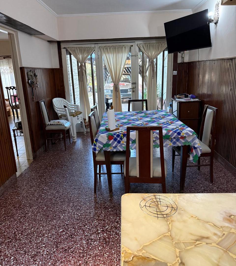 Foto de CASA 3 AMB con DEPENDENCIA - 9 DE JULIO 7000-, imagen 4