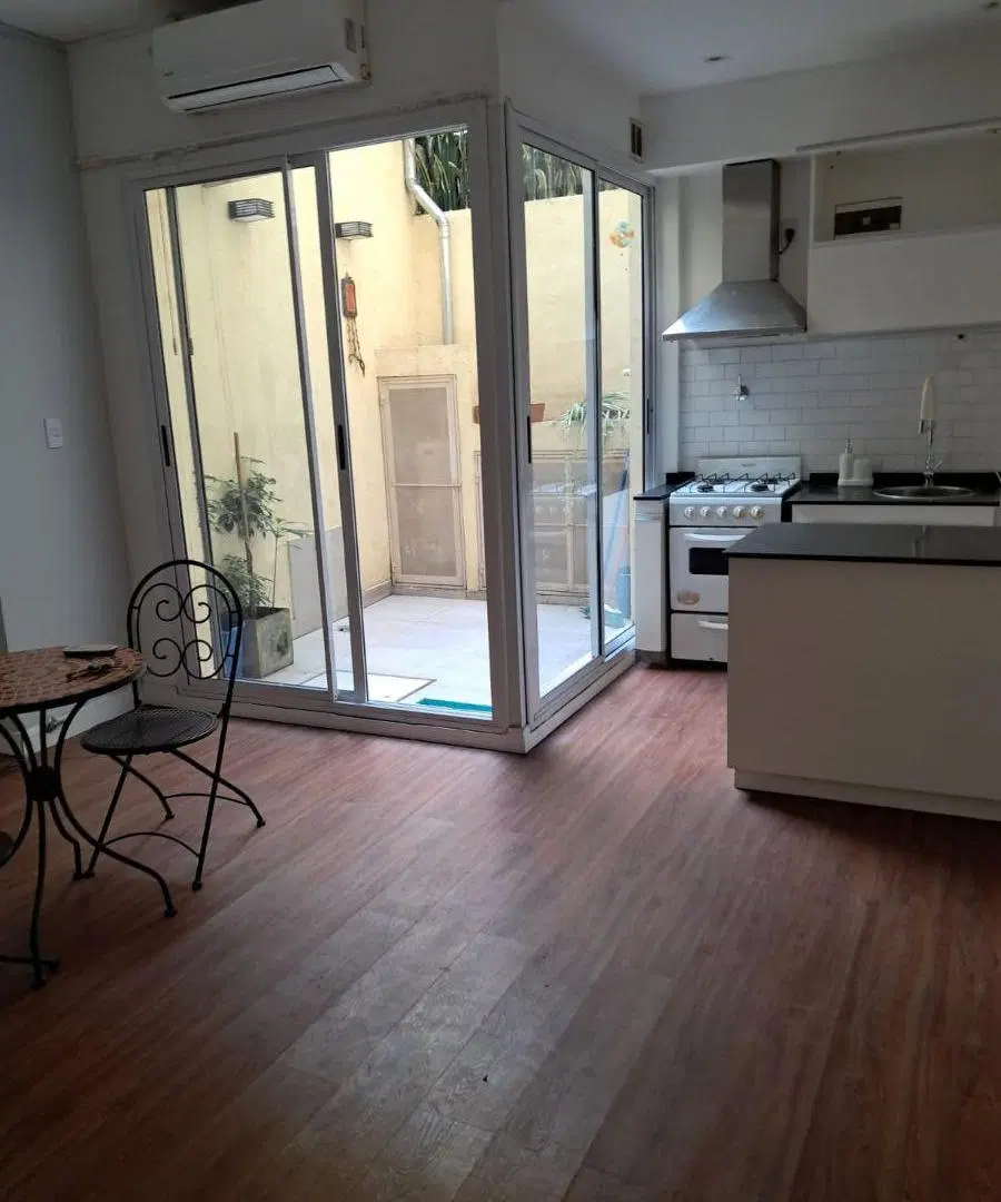 Departamento de 38 m² con 1 dormitorio en alquiler en Recoleta 3