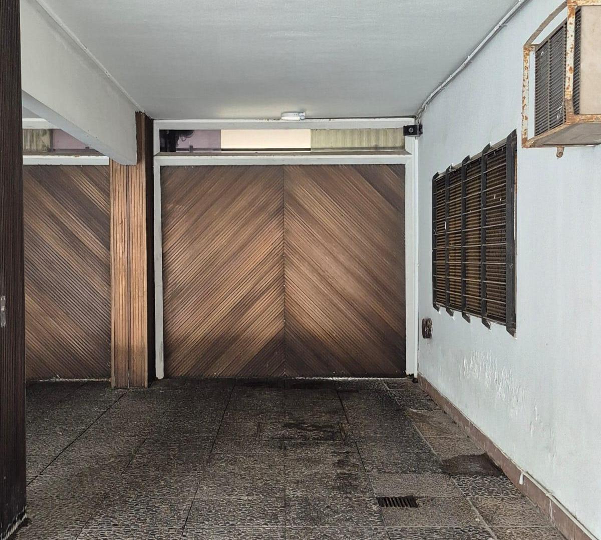 Foto de COCHERA EN EDIFICIO PAMPA- CATAMARCA 1440-, imagen 2