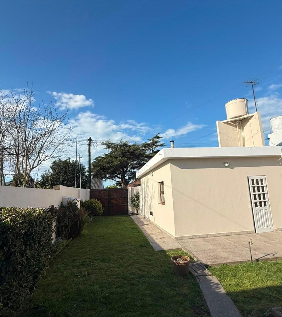 Foto de VENTA CASA DE 3 AMBIENTES SAN SANLVADOR 9200, imagen 3