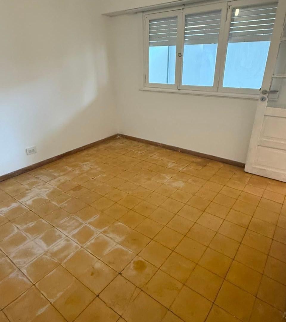 Foto de VENTA CASA DE 3 AMBIENTES SAN SANLVADOR 9200, imagen 4