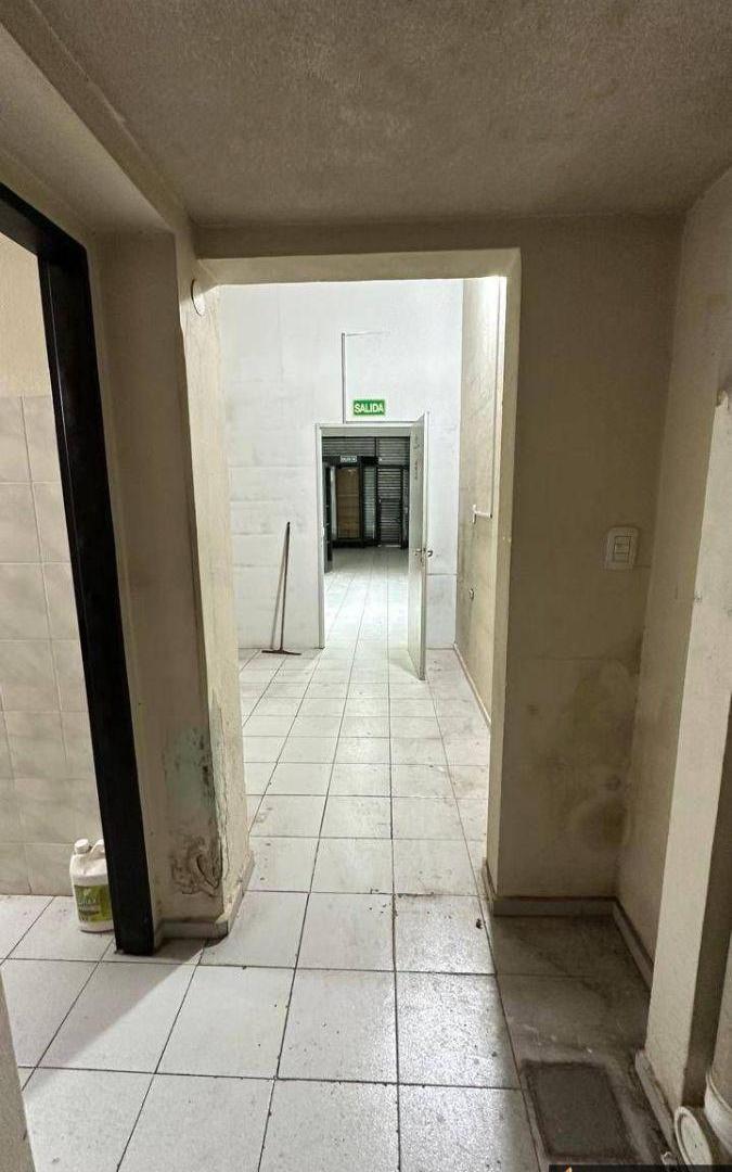 Foto de Local 4x16 - Liniers, imagen 1