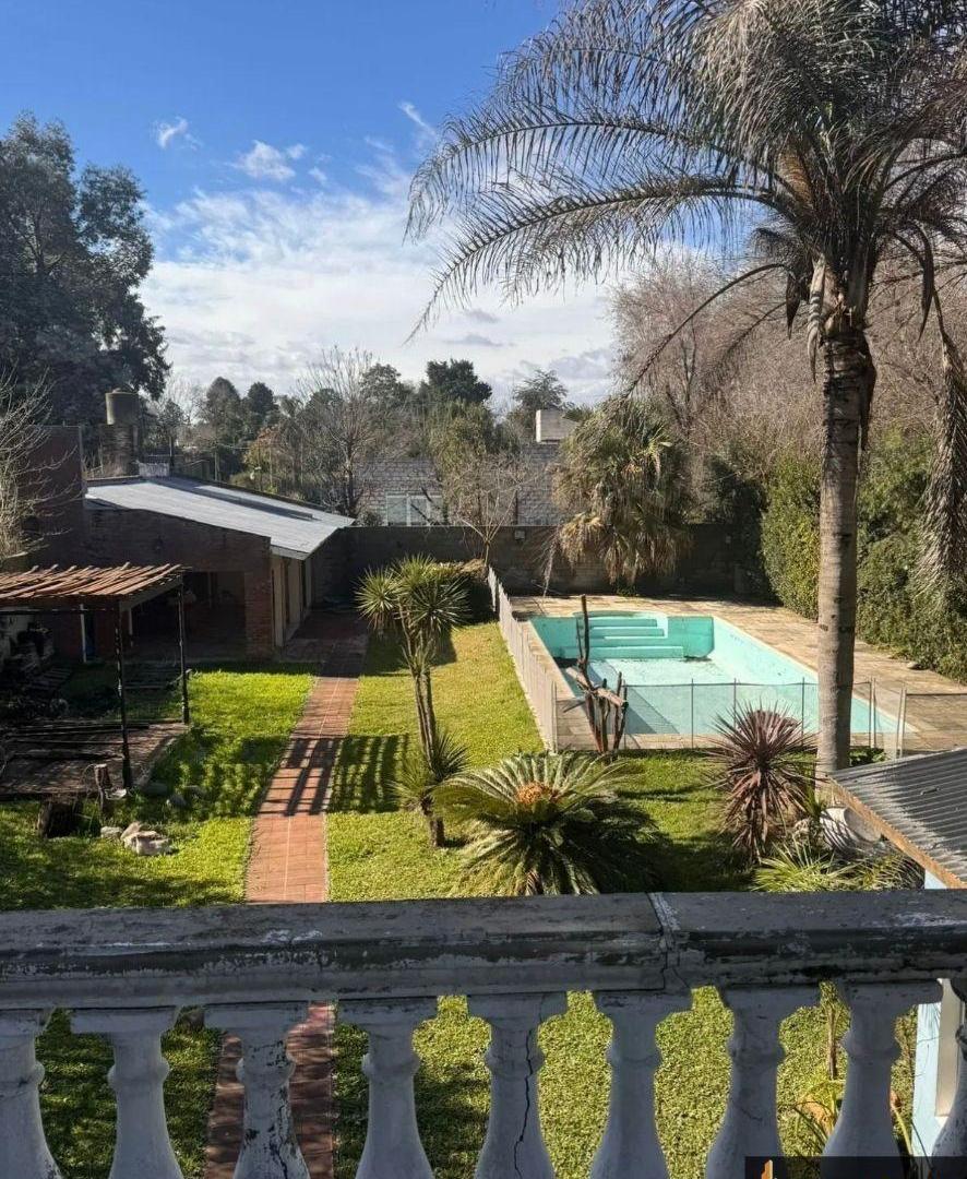 Foto de Casa quinta en venta de 1100m2 ubicado en Del Viso, imagen 1