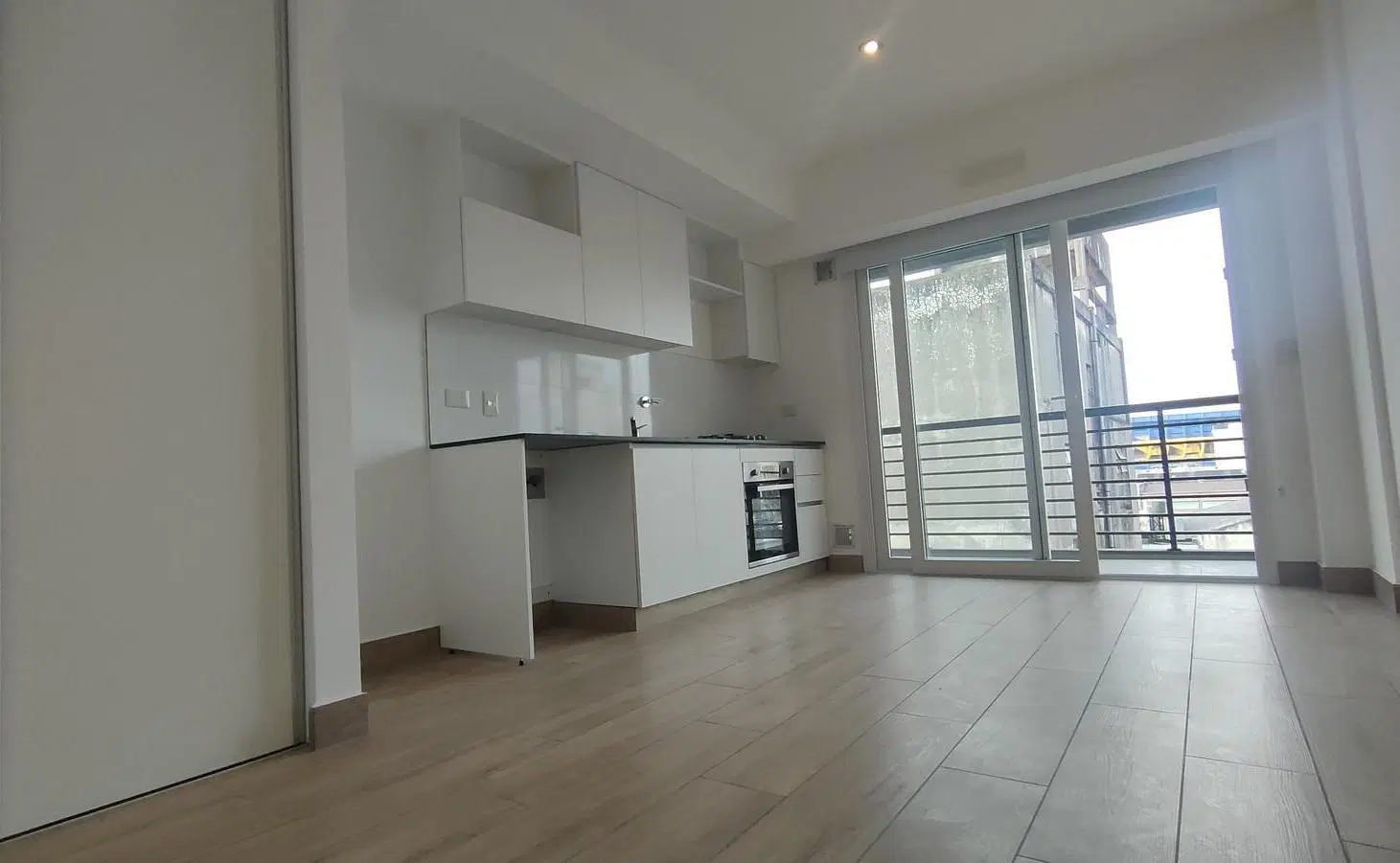 Av. Regimiento de Patricios 700 Monoambiente 25 m2 ALQUILER Barracas con Balcón y Amenities 5