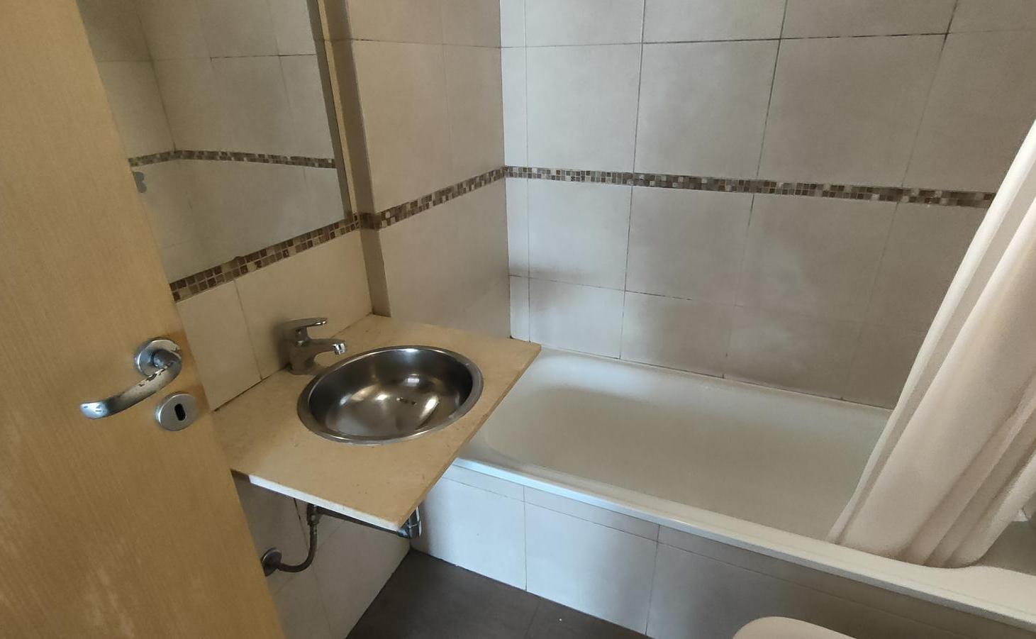 Foto de Pumacahua 300 Departamento Monoambiente ALQUILER con Balcón y amenities, imagen 4