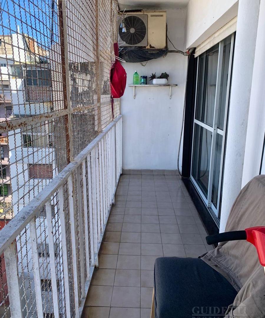 Hermoso Departamento de 3 ambientes con Balcón - Balvanera