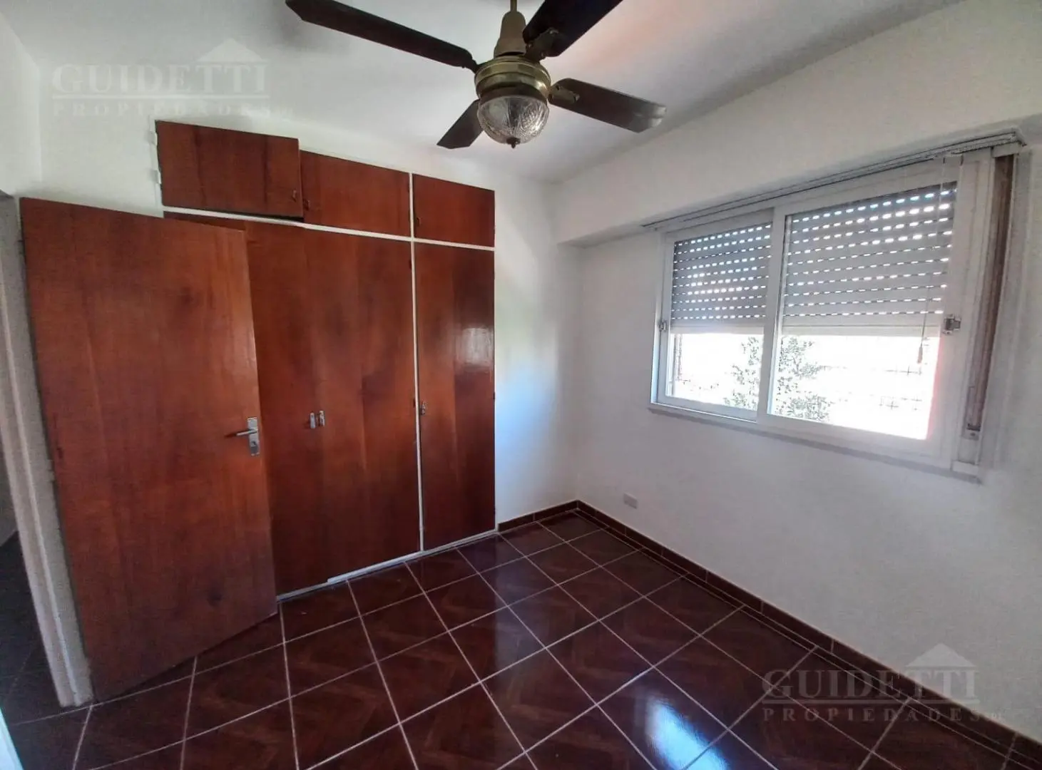 Alquiler departamento 3 ambientes luminoso balcón corrido 3