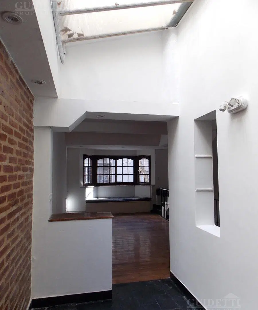 Venta Triplex de 4 ambientes al Frente y gran terraza - BELGRANO 4