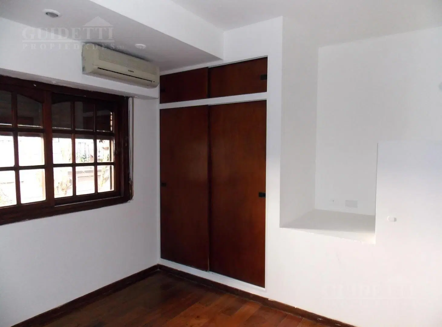 Venta Triplex de 4 ambientes al Frente y gran terraza - BELGRANO 3