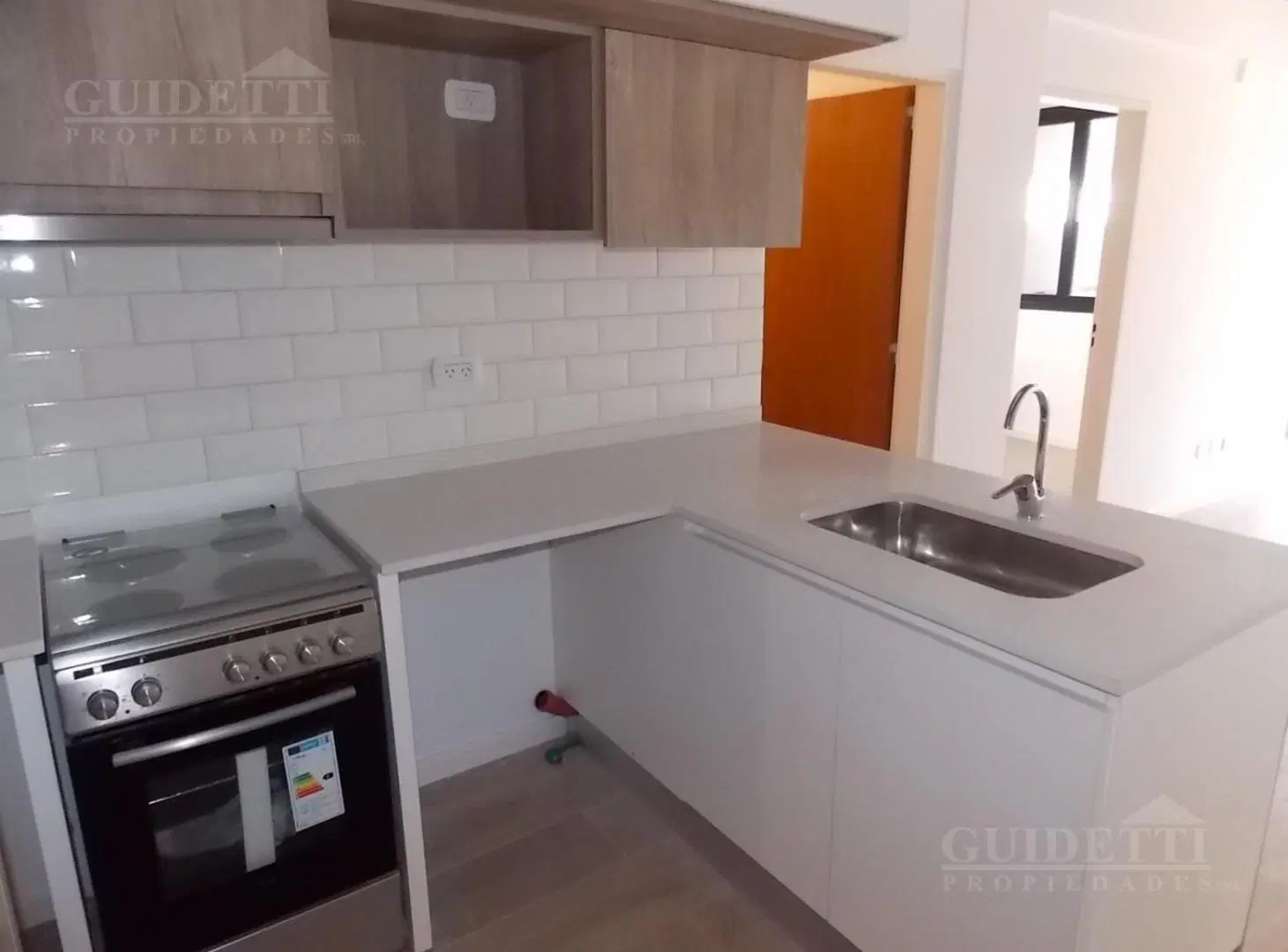 Alquiler 2 ambientes balcon contrafrente COGHLAN 2