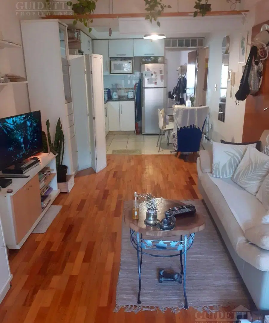 VENTA Departamento 2 ambientes balcón y patio - Saavedra 4