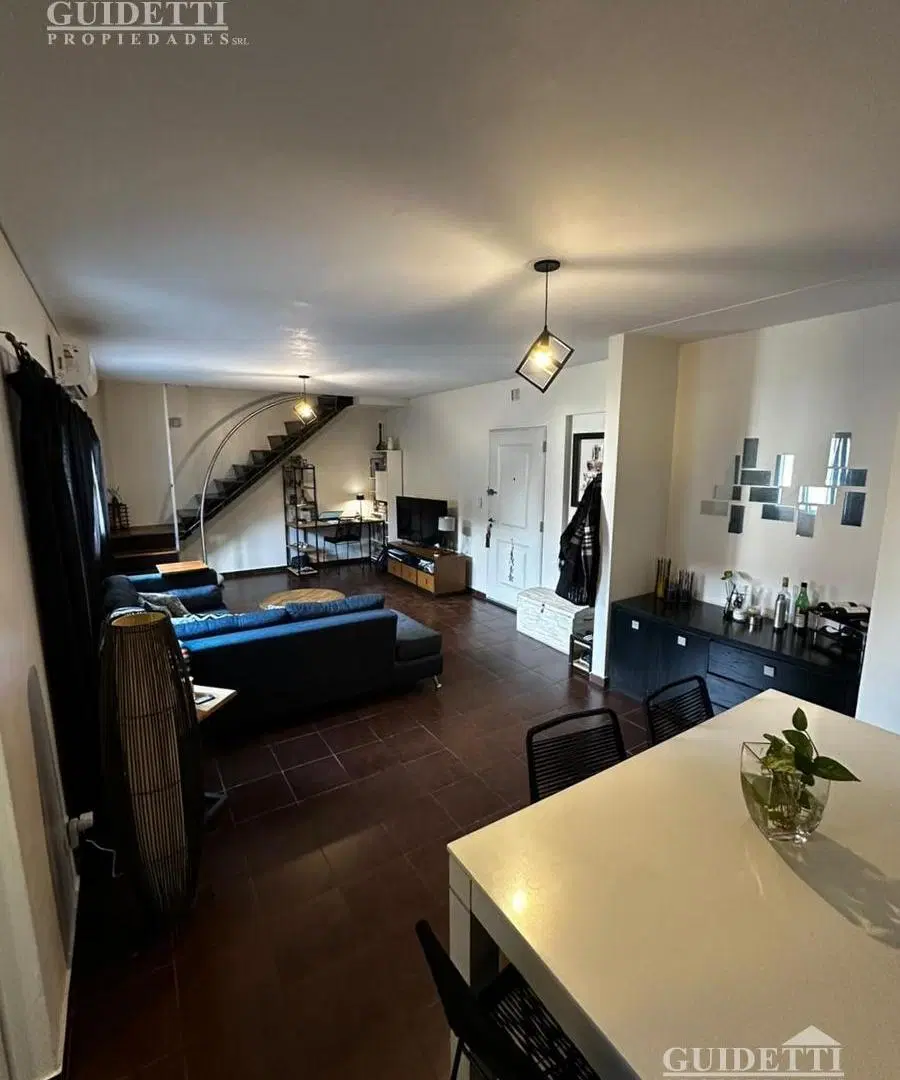 Venta Departamento 3 ambientes en dúplex con Cochera Cubierta 5