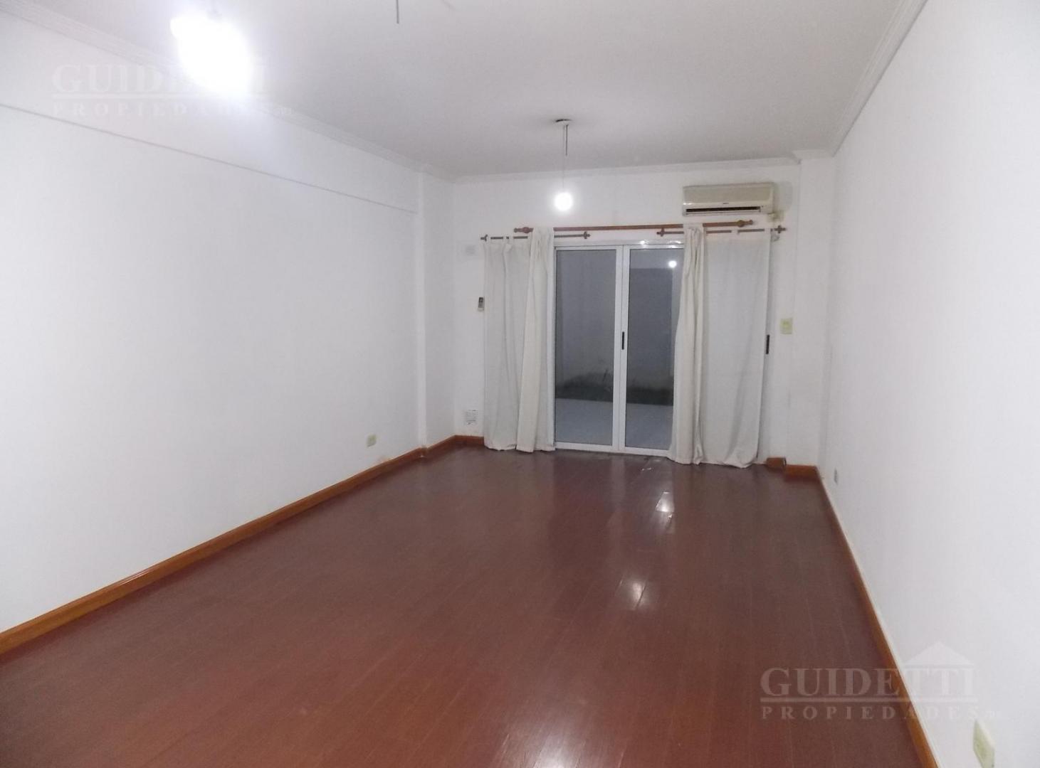 Foto de Alquiler de Monoambiente en Coghlan con Patio, imagen 2