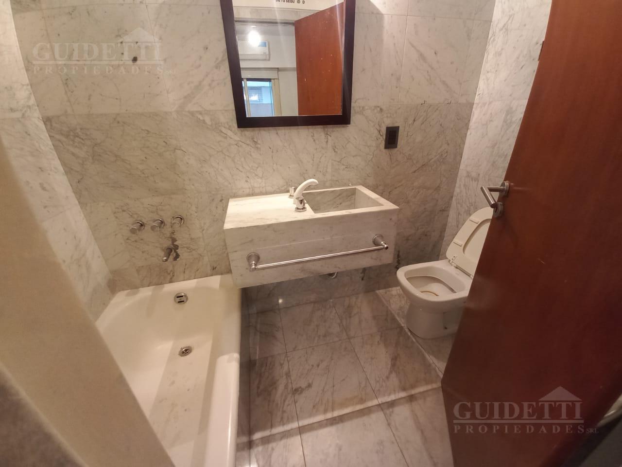 Foto de Alquiler Dto 2 ambientes con patio y lavadero en Libertador Nuñez, imagen 4