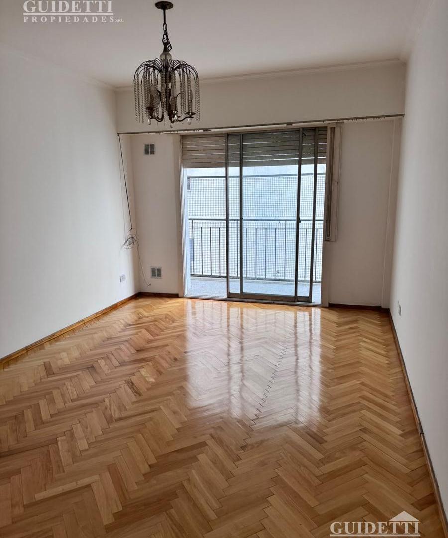 Foto de Departamento 4 Amb Muy Buen Estado, Excelente Ubicación - Villa Urquiza, imagen 2