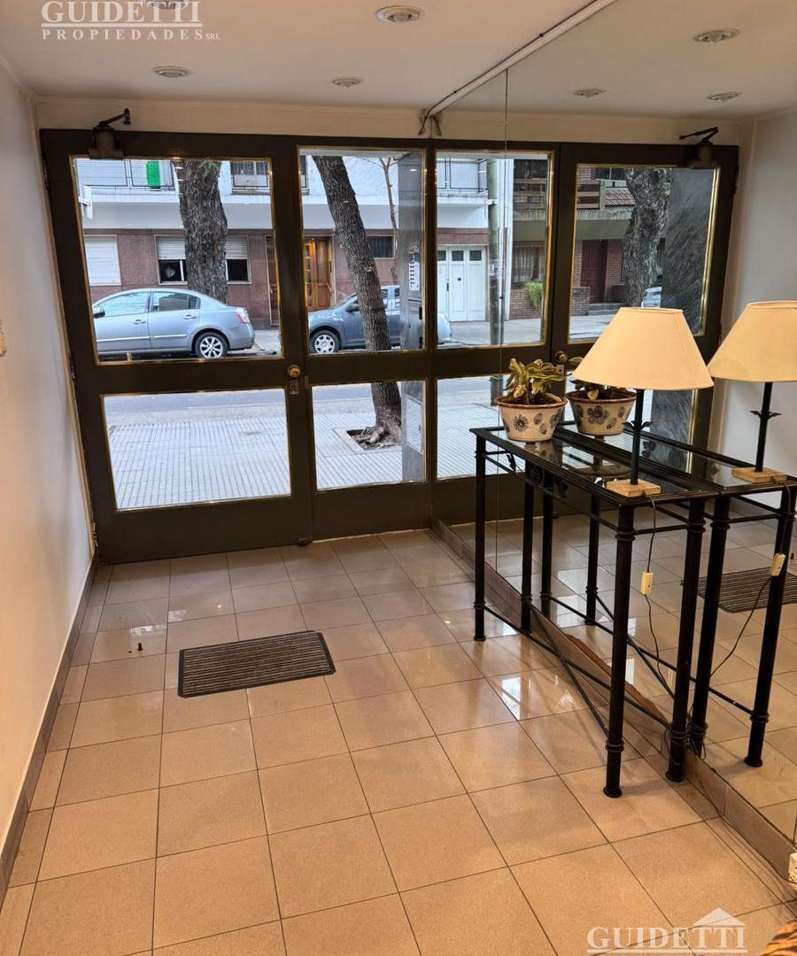 Foto de Departamento 4 Amb Muy Buen Estado, Excelente Ubicación - Villa Urquiza, imagen 3