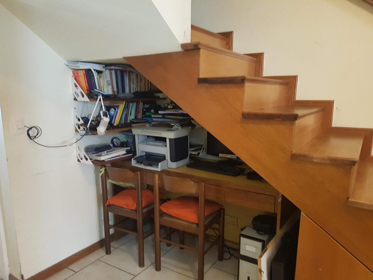 Martinez ,Excelente Duplex , 4 ambientes, con quincho .