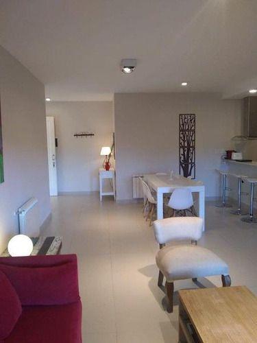 Departamento con servicio de limpieza y piscina