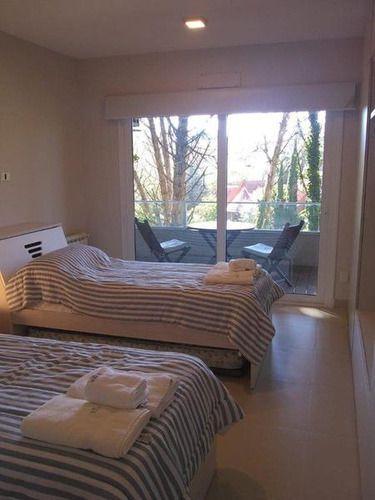 Foto de Departamento con servicio de limpieza y piscina, imagen 5