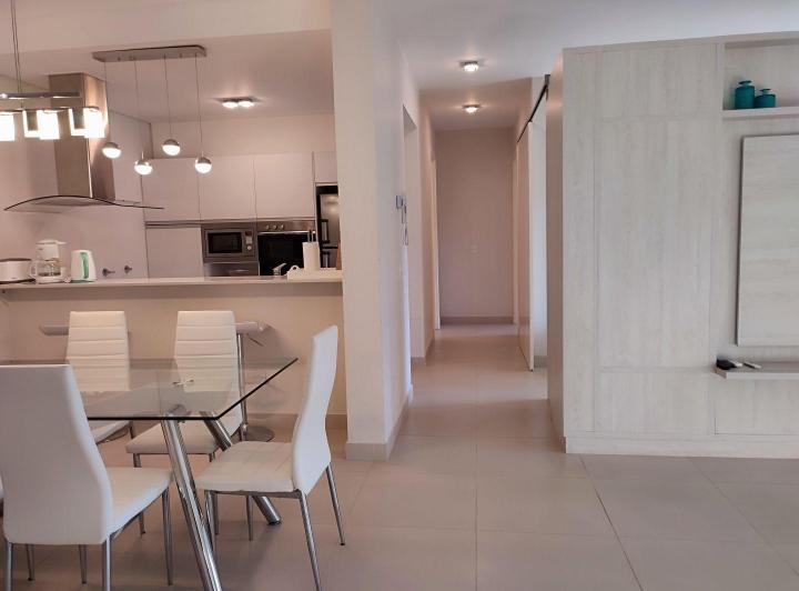 Foto de Alquiler departamento centro Carilo, imagen 2