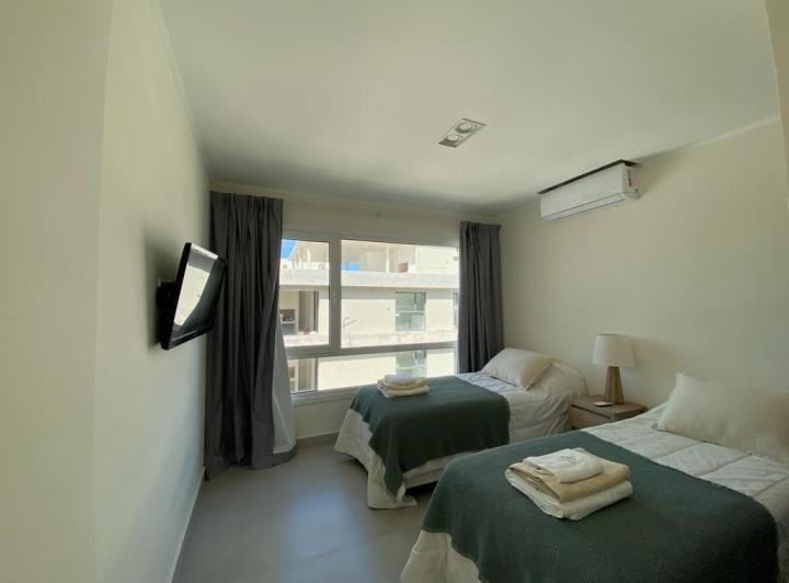 Foto de DEPARTAMENTO 3 AMBIENTES EN PINAMAR NORTE A 300 MTS DEL MAR, imagen 5
