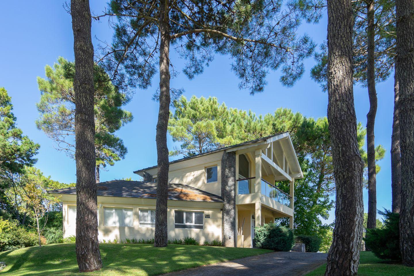 Foto de Casa 7 ambientes en Pinamar Norte - Con vistas a la cancha de Golf, imagen 5
