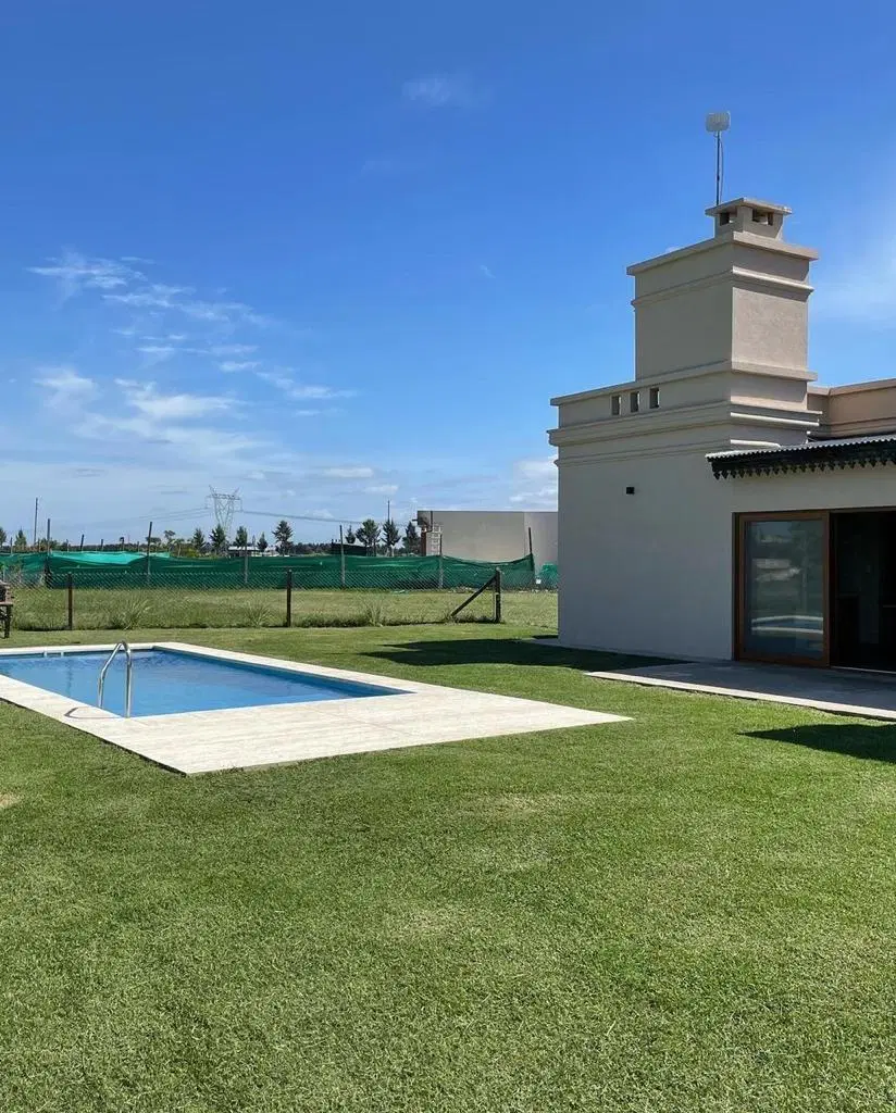 Alquiler Casa Barrio Privado Cruz del Sur 2