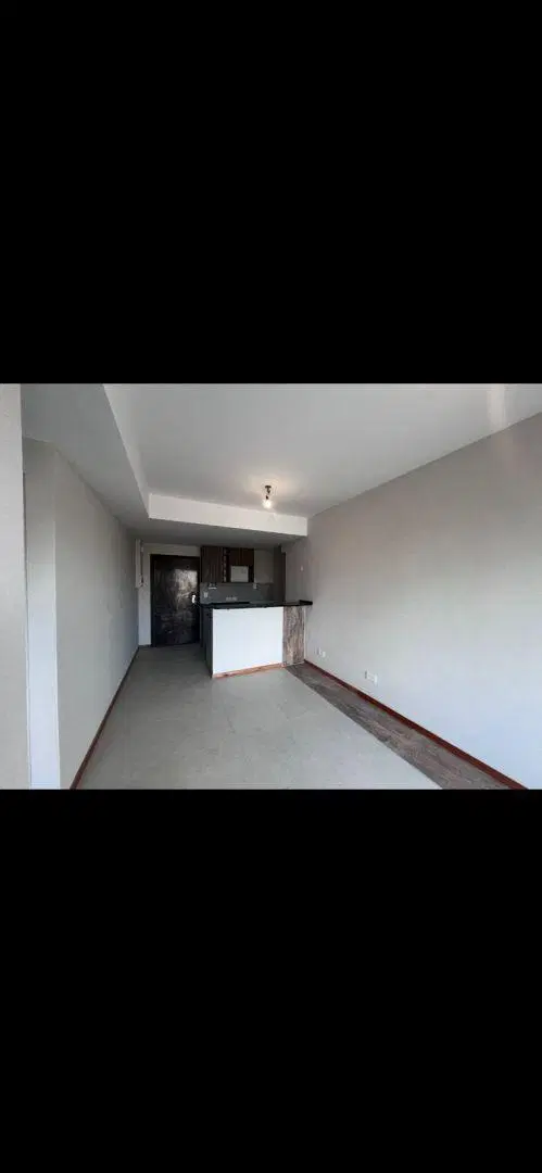 Alquiler Departamento con Balcón en Flores 2