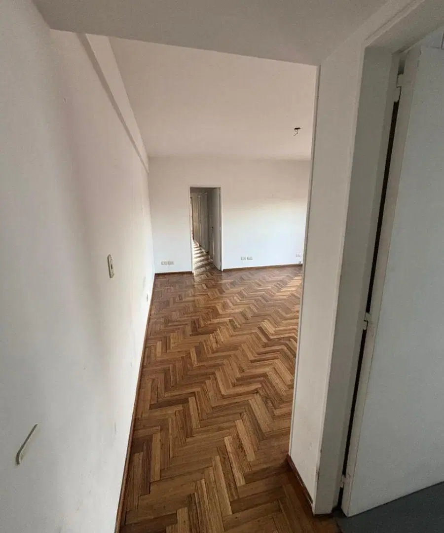 Alquiler Departamento 4  Ambientes en Caballito 2