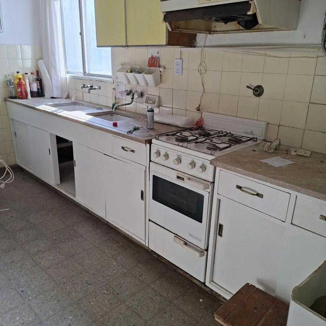 Alquiler Departamento con Balcón en Olivos 1