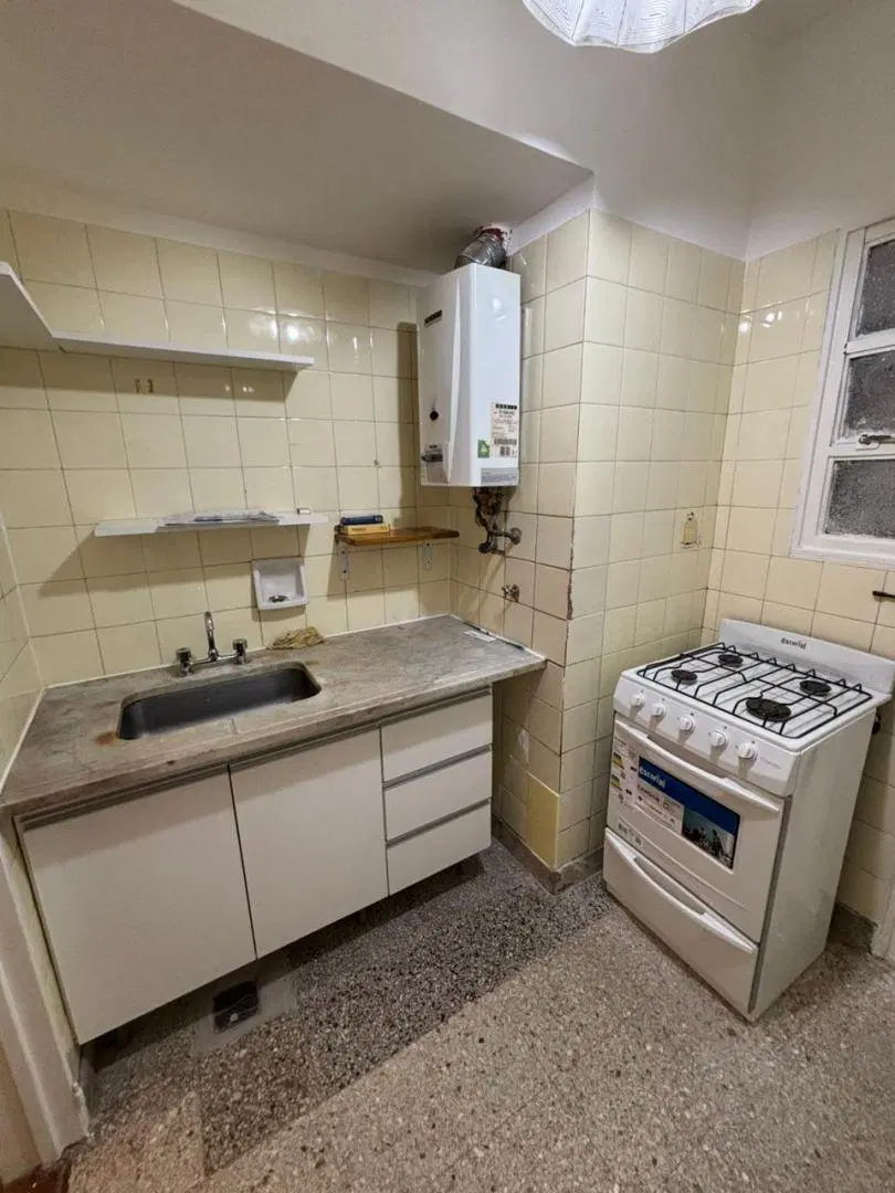 Alquiler Departamento con Balcón en Villa Urquiza 3