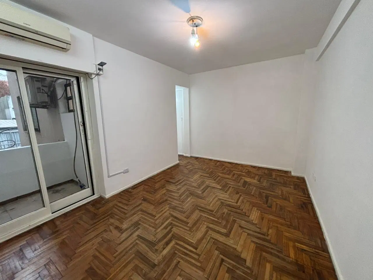 Alquiler Departamento con Balcón en Villa Urquiza 5