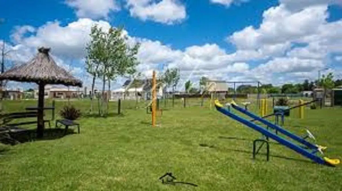 Lote Barrio Privado Laguna Azul 4