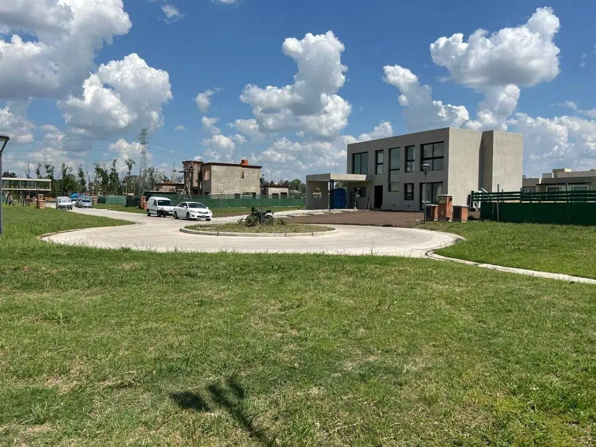 Lote Barrio Privado Canning Chico 3