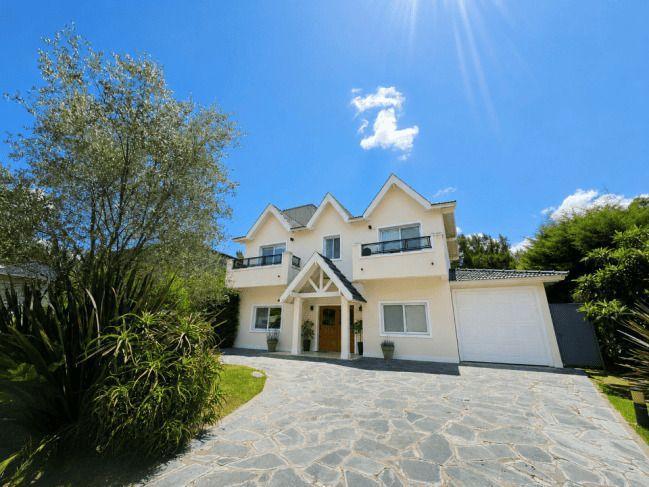 Venta Casa Barrio Privado El Lauquén
