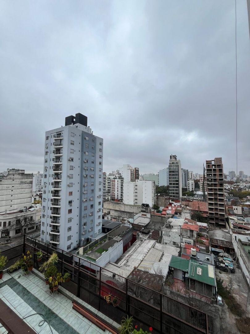 Foto de Venta Departamento con Balcón y Cochera en Caballito, imagen 2