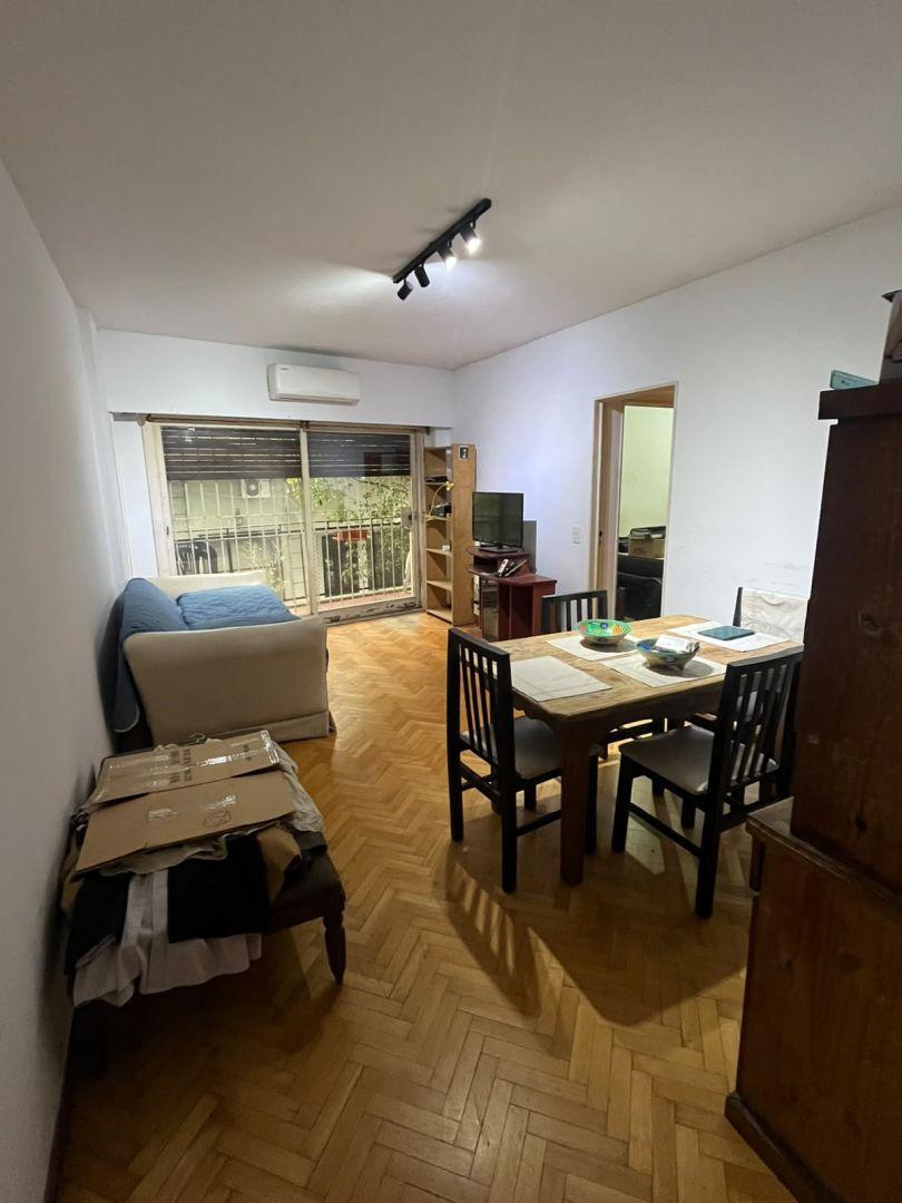 Foto de Venta Departamento 4 Ambientes con Balcón en Caballito, imagen 1