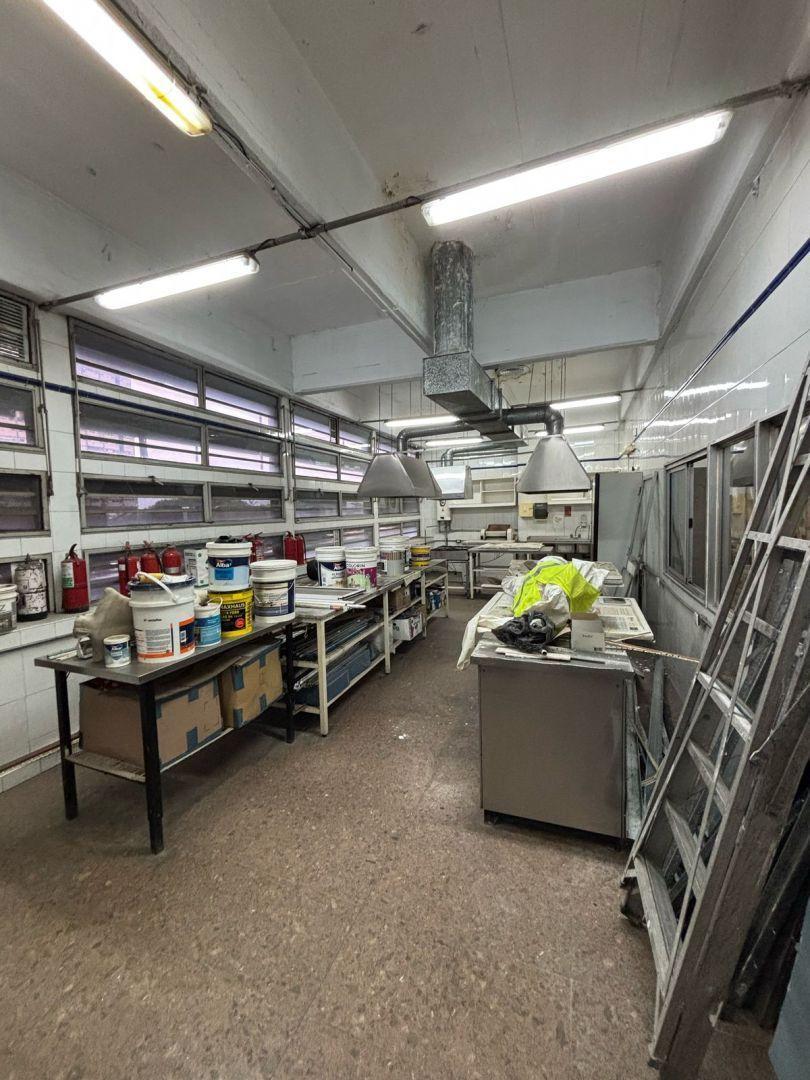 Foto de Venta Local en Liniers, imagen 1