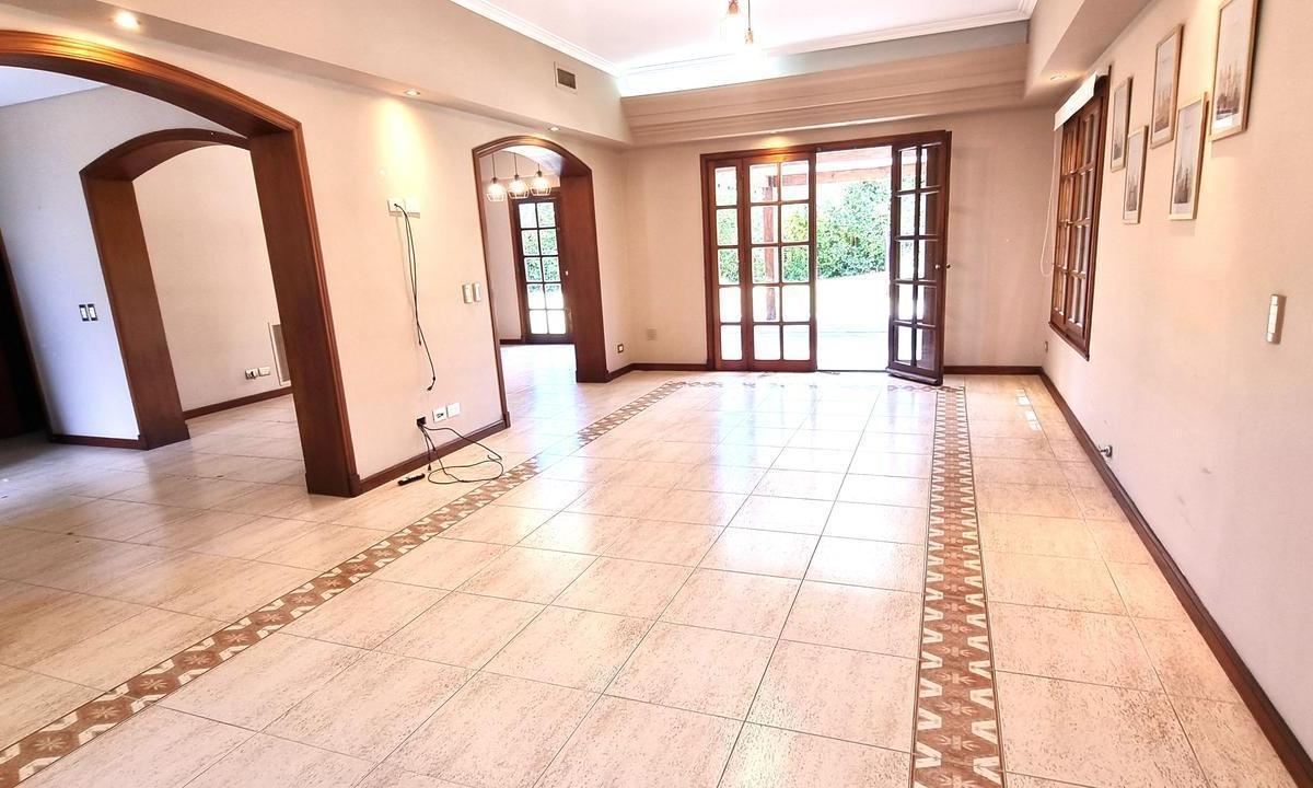 Casa en Venta 4 ambientes en Campo Chico Country Club