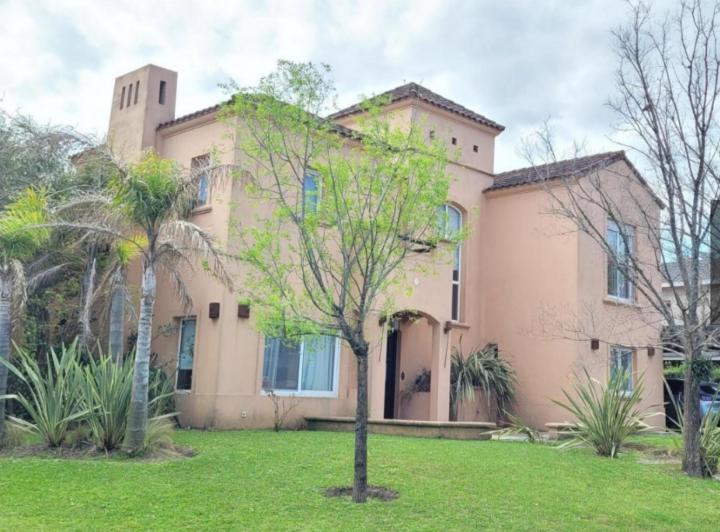 Casa - Los Sauces 2