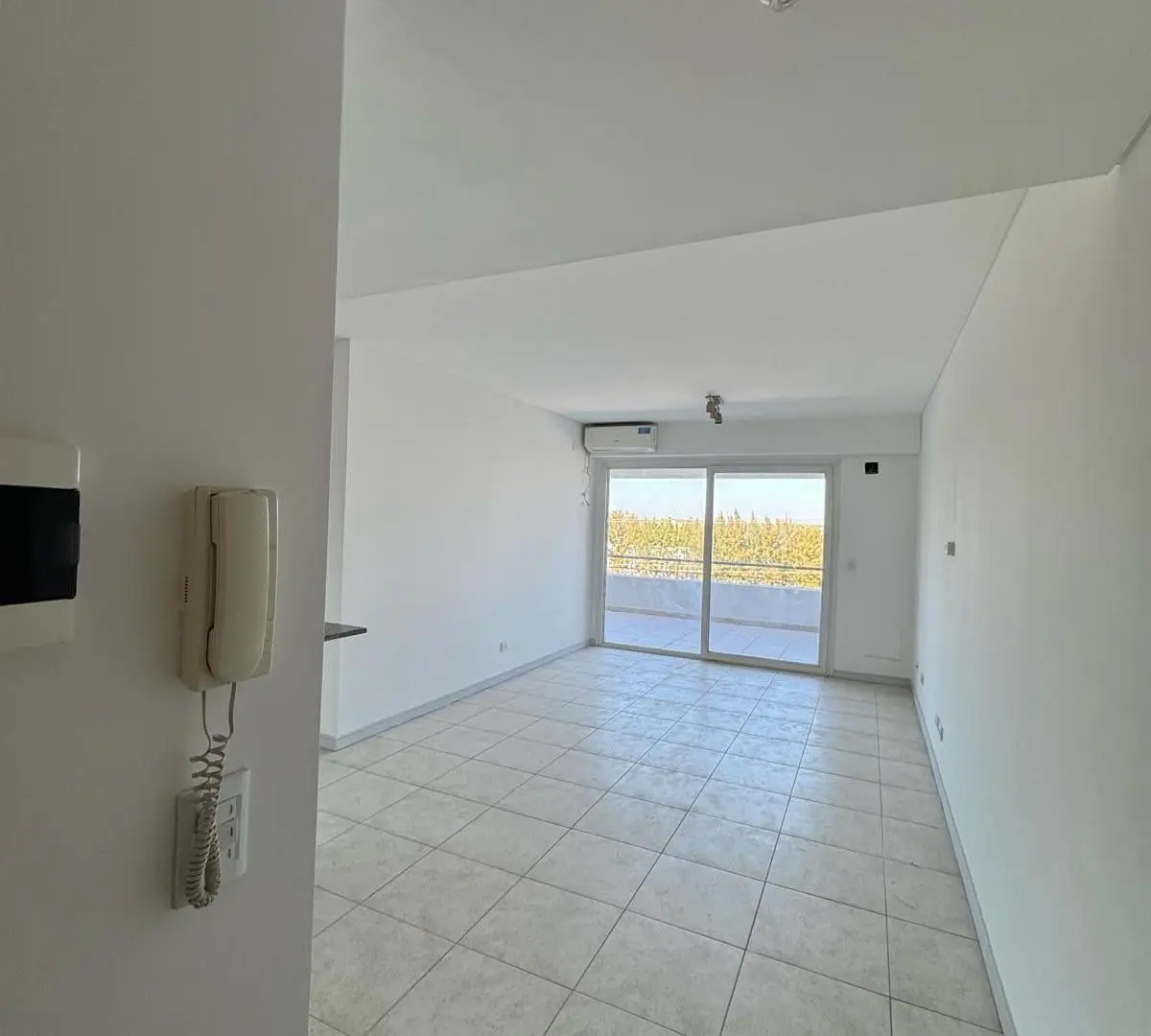 Departamento venta 2 ambientes con renta North Coral Plaza Nordelta Tigre 5