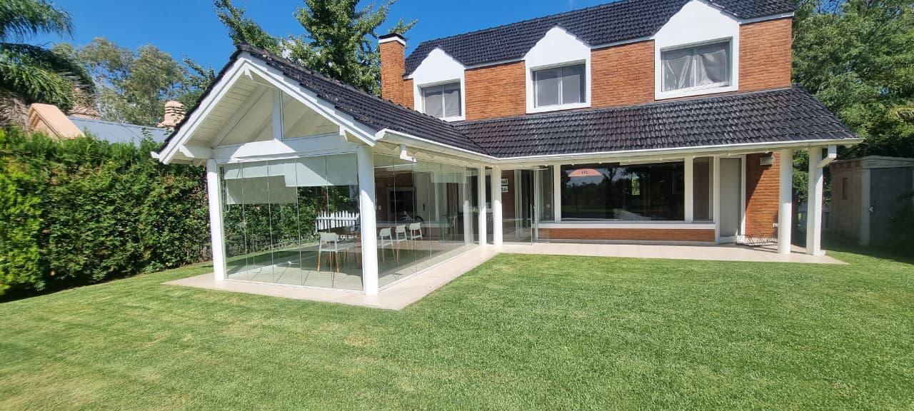 Foto de Casa en Venta en Campo Chico Country Club, imagen 1