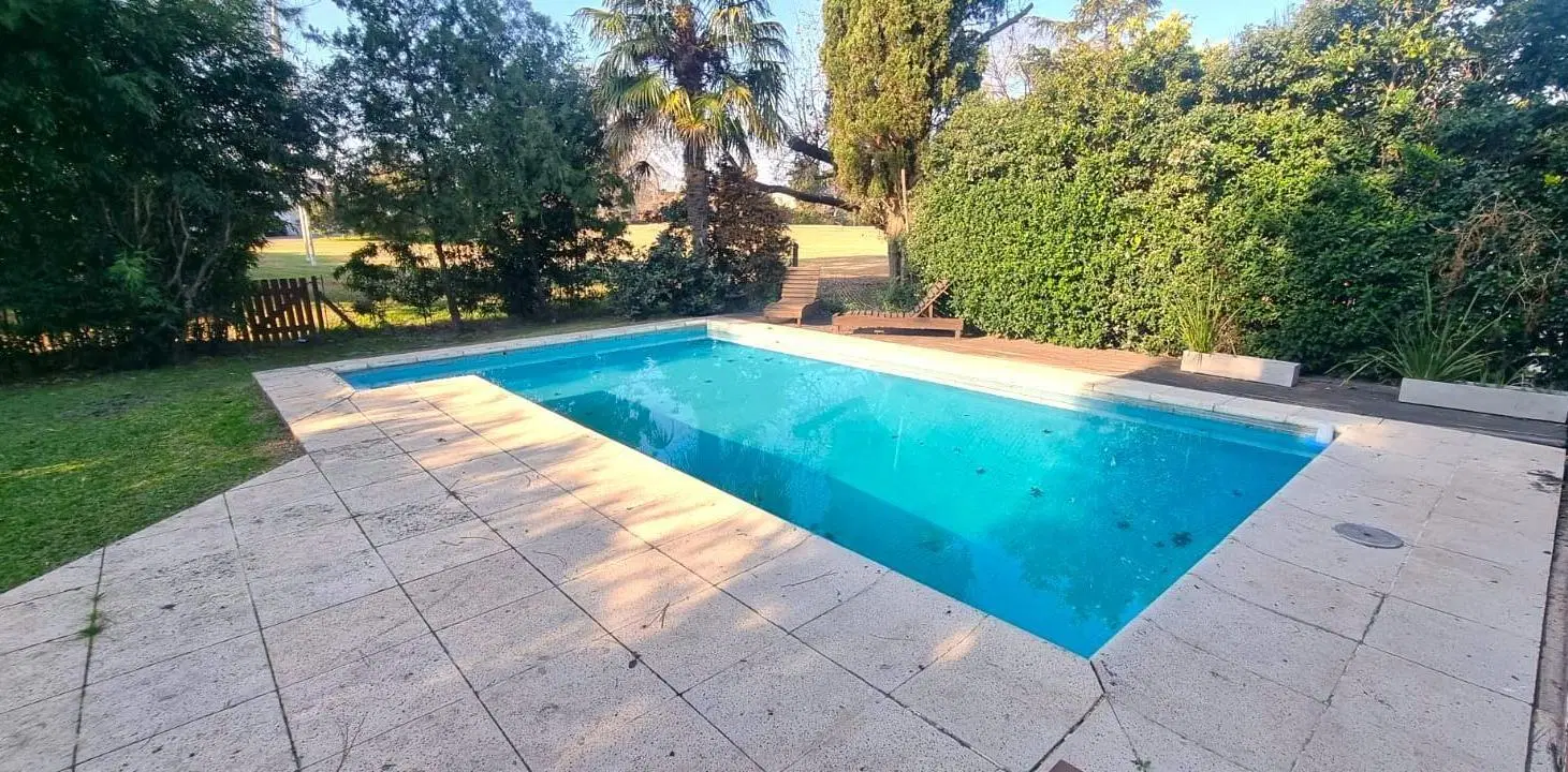 Casa en Venta en Campo Chico Country Club 8