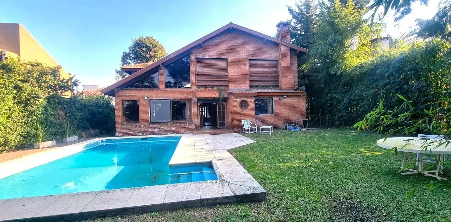 Casa en Venta en Campo Chico Country Club 5